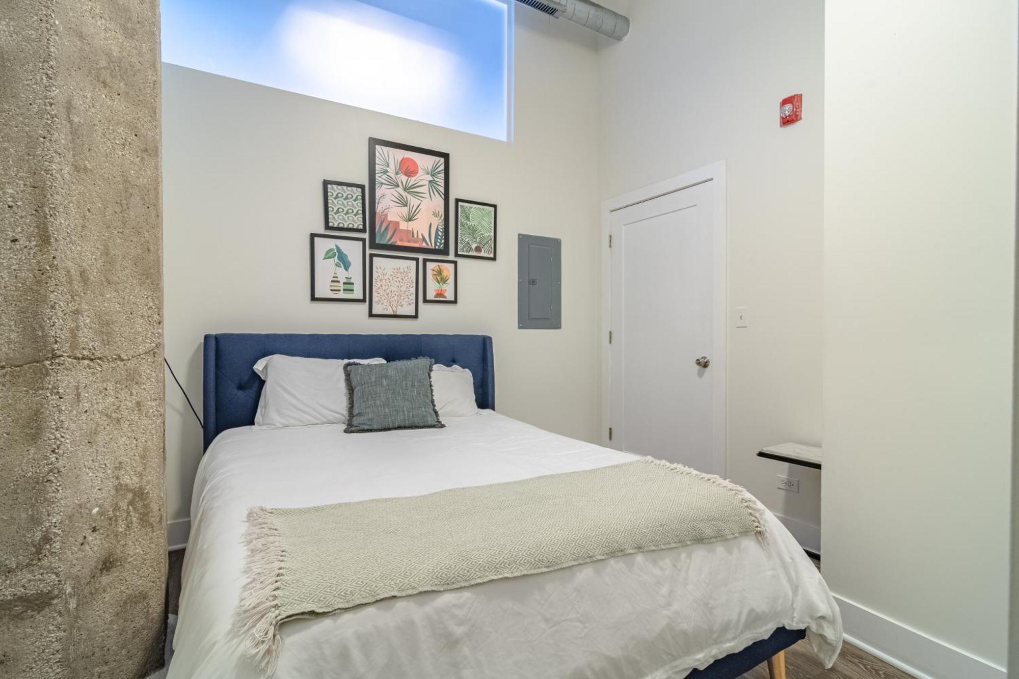 Modern 2Br Loft With Amazing City Skyline View And Optional Parking For 8 Guests Near Mccormick Place And Soldier Field Чикаго Екстериор снимка